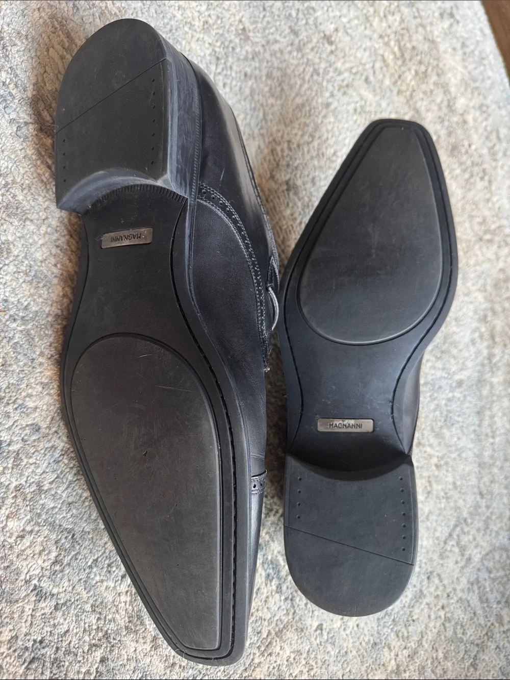 Magnanni Black Leather Single Monk Strap Dress Shoes
